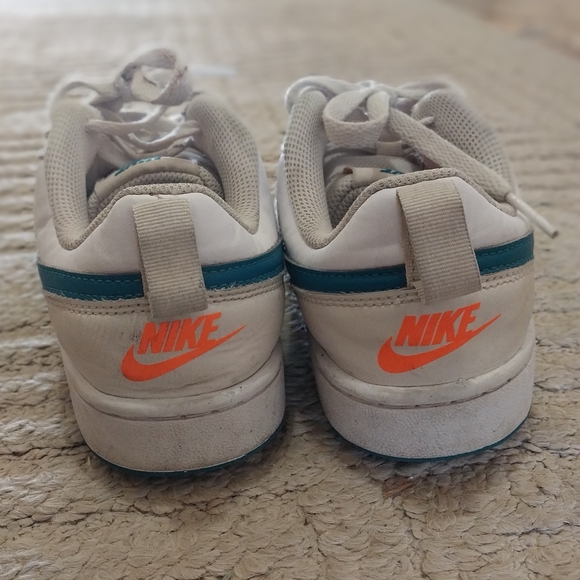 Nike Dunks - Picture 4 of 4